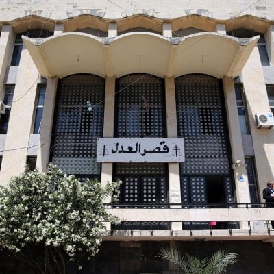 جلسة إستجواب ماراتونية لمولود وخياط.. وقرار قضائي بتركهما رهن التحقيق
