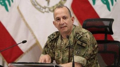 اتصال رئاسي لافت بعد إلغاء زيارة قائد الجيش إلى واشنطن