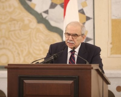  الإصلاح باب الإنقاذ… سلام في عشاء السرايا: الاستثمارات تحتاج أمنًا واستقرارًا (صور)