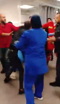 بعد الاعتداء على ممرض… بيان من مستشفى طرابلس الحكومي (فيديو)