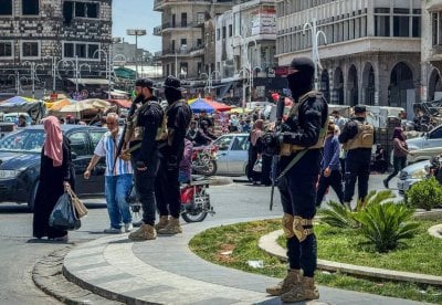 قبائل حمص تستنكر الجريمة وتحذّر من الفتنة… الأمن السوري يتحرك!