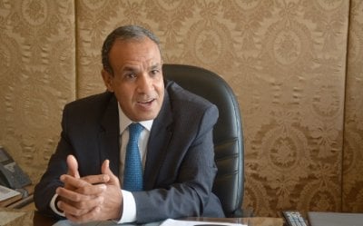 مصر تطالب بتسريع تشكيل 