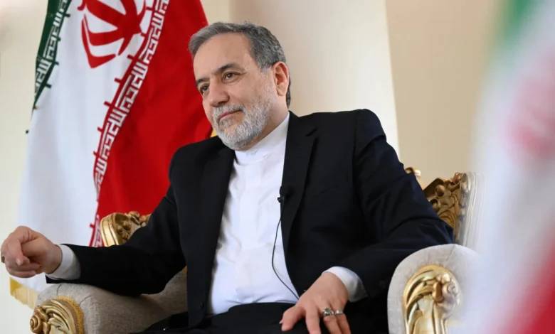 عراقجي يكشف خط الاتصال المباشر… وردّ حازم على الطروحات الأميركية