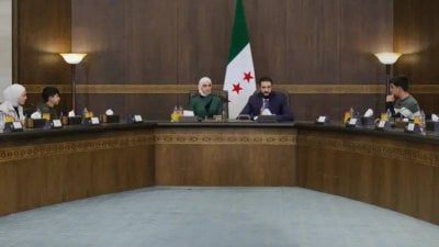 عبارة الشرع تثير الجدل في سوريا… 