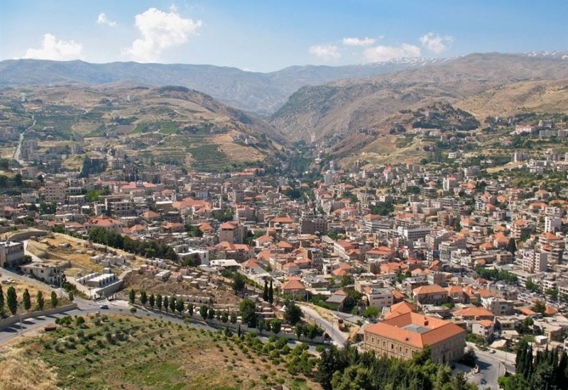 جلسة تحقيق مع رئيس بلدية في البقاع... تجاوزات بالجملة والقضاء مطالب بعدم اضاعة الوقت!