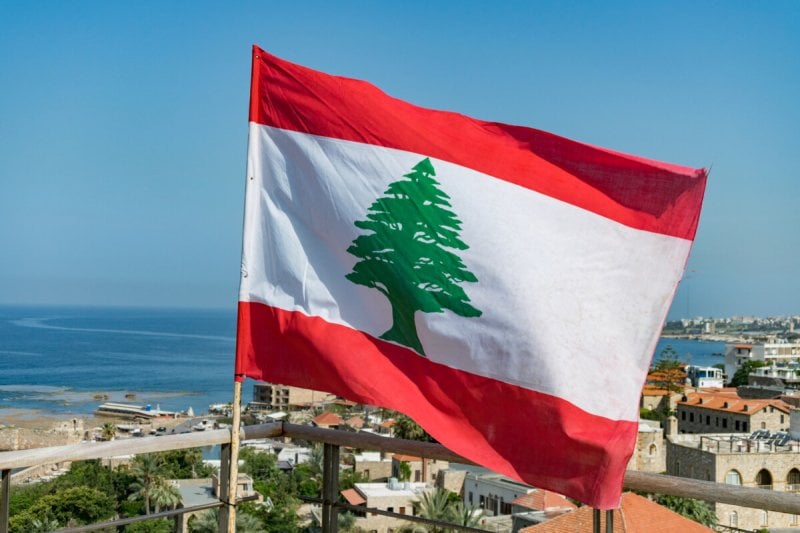 مرجعيات غائبة!