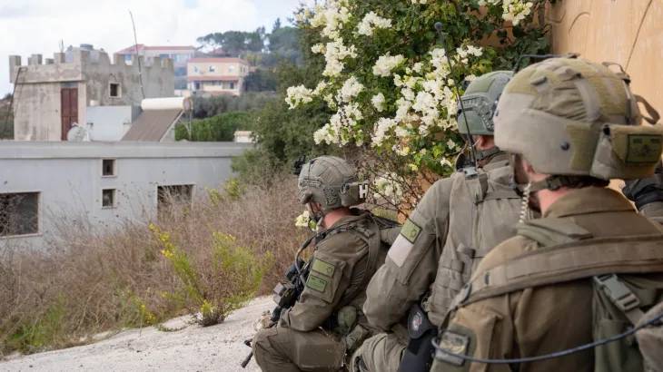 تكتم لتجنّب الاستفزاز ... إعلام إسرائيلي يكشف: 1200 مداهمة داخل لبنان