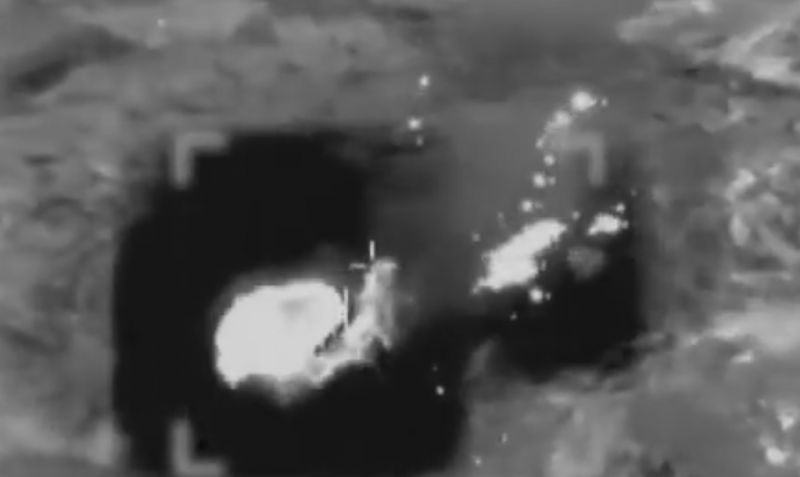 الجيش الإسرائيلي يزعم استهداف منصات صاروخية لحزب الله (فيديو وصورة)