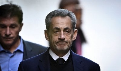 صفعة قضائية جديدة… المحكمة العليا تثبّت إدانة ساركوزي نهائيًا