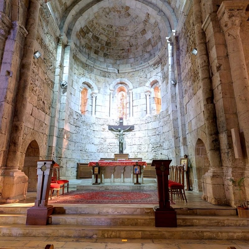 استهزاء بالسيد المسيح يثير غضباً عارماً... استنفار ودعوات للتحرّك الفوري!
