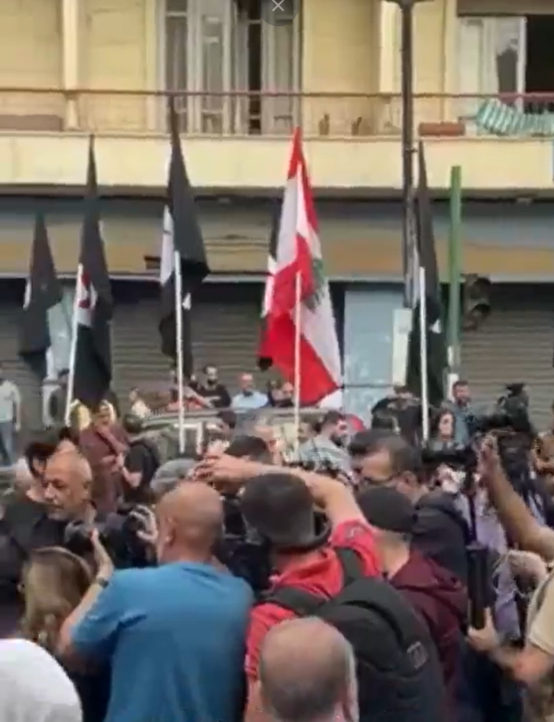 في قلب العاصمة… مسيرة تجوب شارع الحمرا استنكاراً لاستمرار التصعيد الإسرائيلي