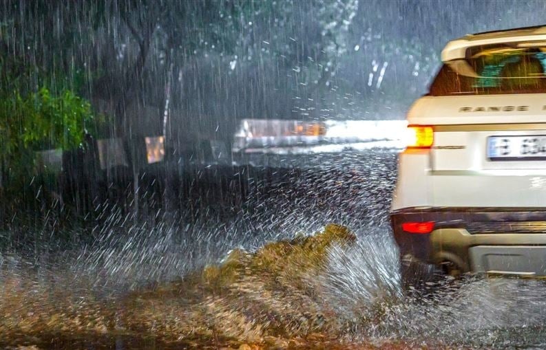 الأمطار تأخرت هذا العام أيضاً والحلول الترقيعية مستمرة… لبنان مُصاب بالفقر المائي!