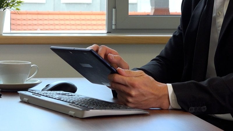 فضيحة مدوية تهز احدى منصات التواصل الاجتماعي... تطور مثير للقلق ومعلومات خطيرة :اليكم التفاصيل!