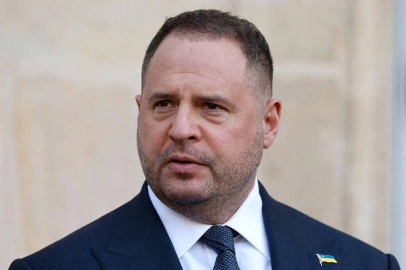 "أشعر بالاشمئزاز"... يرماك ينقلب على المشهد السياسي ويحدّد خياره الأخير