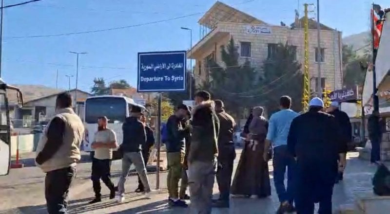 دفعة جديدة من العودة… نازحون يغادرون عبر المصنع نحو سوريا (فيديو وصور)