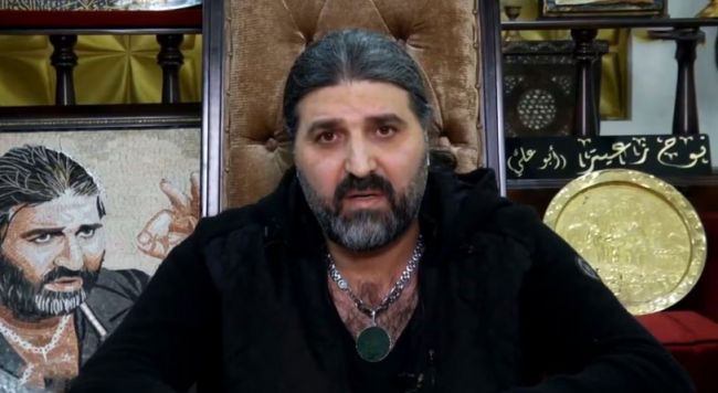 مداهمة واسعة في الشراونة… "الجيش" يقتحم منزل نوح زعيتر ويصادر عتادًا