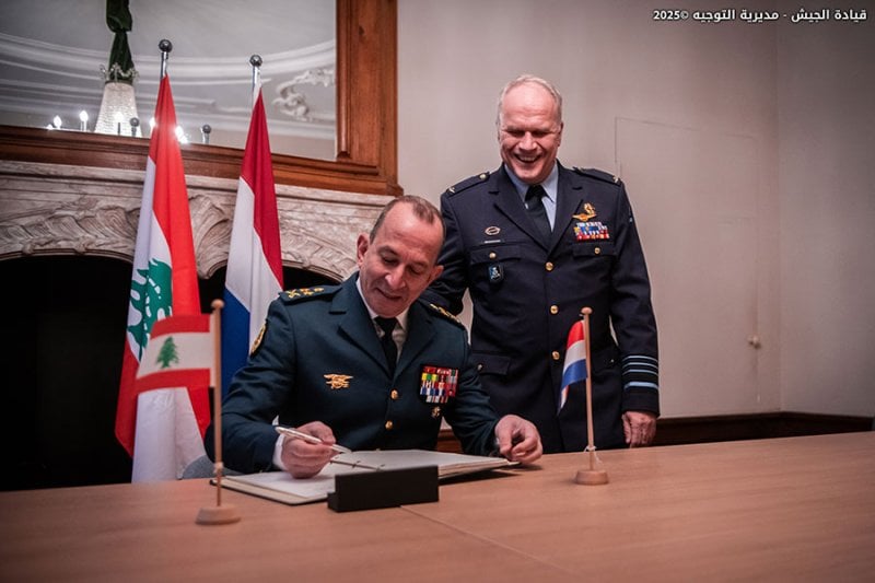 هيكل في هولندا… مباحثات موسّعة حول دعم الجيش وتطبيق خطة جنوب الليطاني(صور)