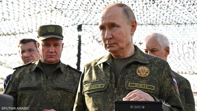 ليلًا وفي قلب الجبهة… بوتين يشهد لحظة حسم بوكروفسك (فيديو)