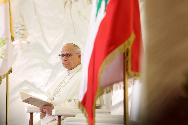 من بعبدا... البابا للبنانيين: أنتم شعب لا يستسلم ويعرف كيف يولد من جديد
