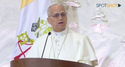 من بعبدا... البابا للبنانيين: أنتم شعب لا يستسلم ويعرف كيف يولد من جديد
