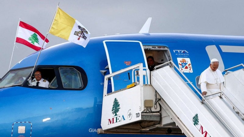 زيارة البابا تُنعش القطاع السياحي… 186% زيادة في عدد الوافدين إلى مطار بيروت