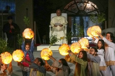 خفايا وتفاصيل