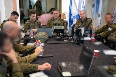 إستهداف قائد 