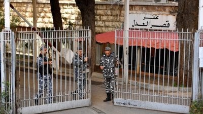 عناصر أمن في قبضة العدالة… خيوط شبكة تزوير جديدة تتكشف
