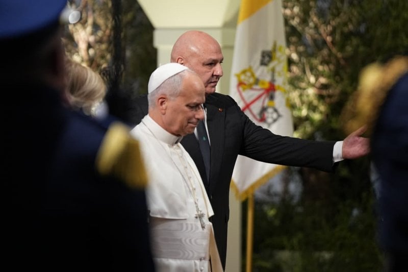 لا صوت يعلو فوق صوت "البابا"