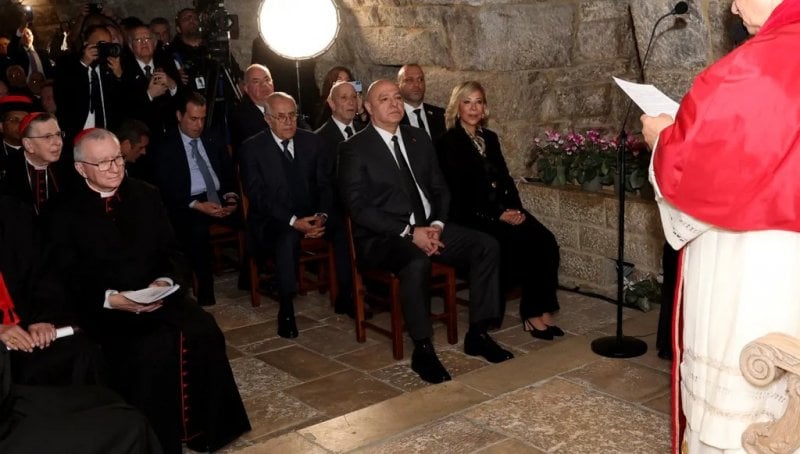 الرئاسة تنشر فيديو حضور الرئيس عون والسيدة الأولى مع البابا لاوون في عنايا
