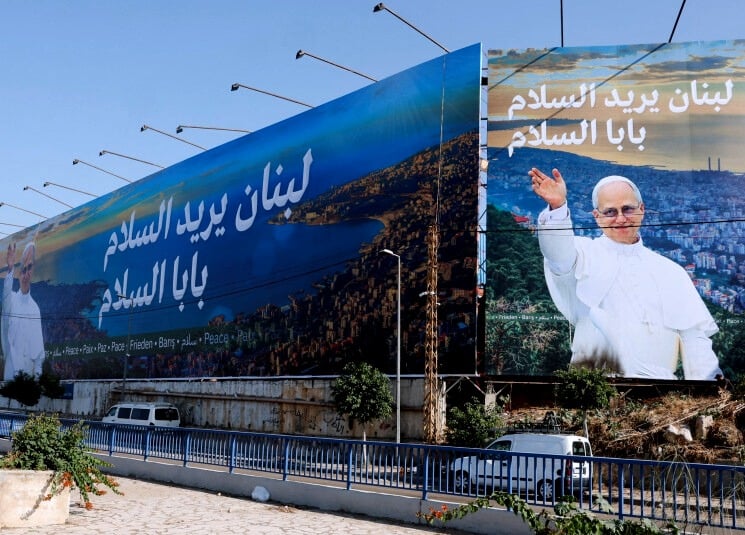  Trend الزيارة البابوية… يفضح إهمال الدولة ويكشف قدرتها المفاجِئة!
