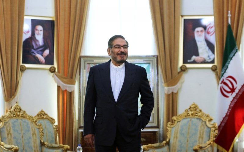 شمخاني يرد على مجلس التعاون: دور الدول الجارة هو تعزيز الأمن 