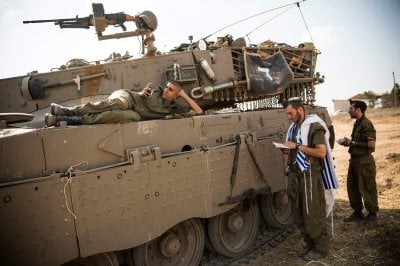 تقنيات مُجرّبة في غزة ولبنان وإيران… أوروبا تتهافت على السلاح الإسرائيلي