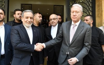 بعد التباين السياسي المعلن… عراقجي يدعو رجّي إلى طهران