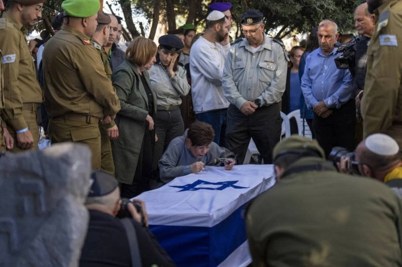 ملف الرهائن يقترب من النهاية… إسرائيل تنتظر الجثمان الأخير