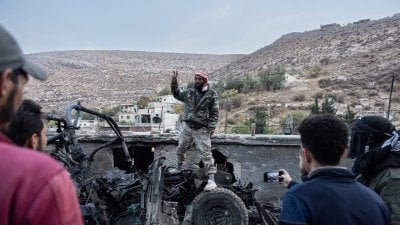 تل أبيب تفعل أذرع سورية خفية.. وثيقة تكشف لغز حادثة بيت جن: إليكم تفاصيل عن الفصائل السورية الممولة!