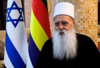 حماية ترامب للشرع... طريف يحذّر من “ورطة خطيرة” للدروز