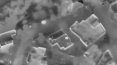 الجيش الإسرائيلي يزعم إستهداف مواقع لحزب الله في الجنوب (فيديو)
