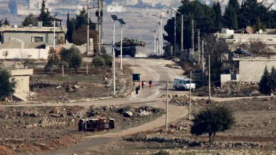 قذائف إسرائيلية جنوبًا… التوتر يعود إلى درعا والقنيطرة في سوريا