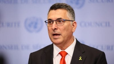 ساعر يرد بسخرية على تهديدات ممداني… “نتنياهو سيزور نيويورك”
