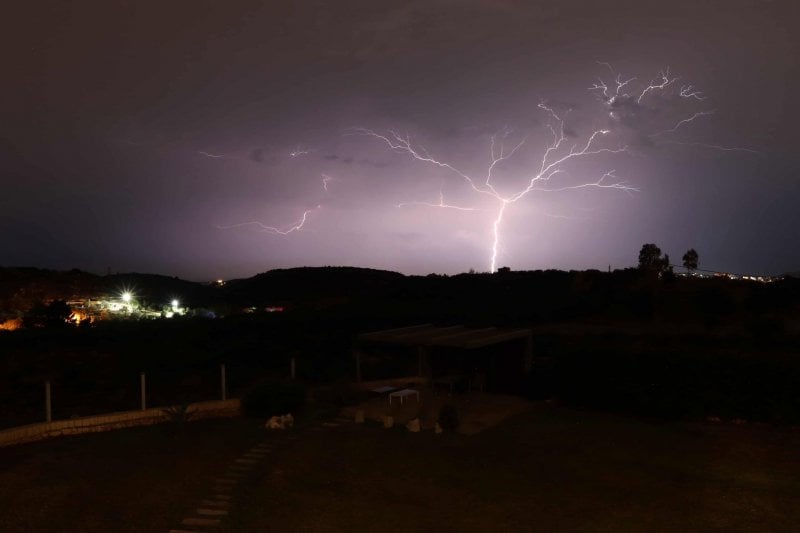 الأيام المقبلة تعد بشتاء قوي… ماذا يُخبئ طقس كانون للبنانيين؟