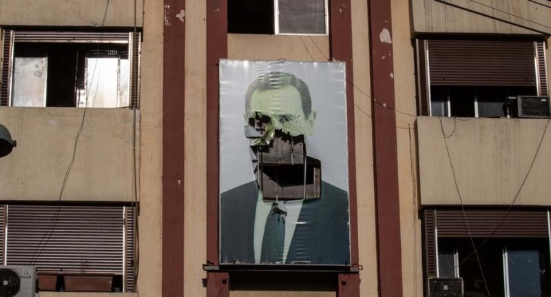 "تخلّوا عنه"... آخر رئيس حكومة في عهد الأسد يكشف كواليس سقوطه