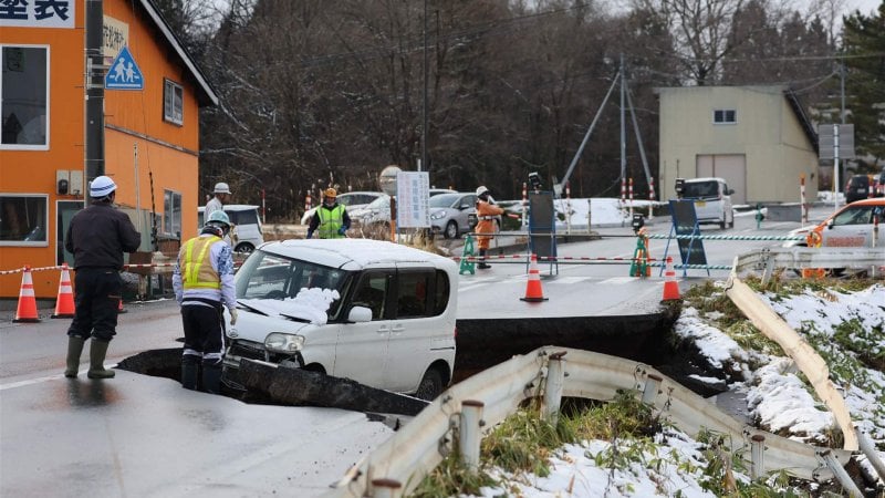 بعد زلزال بقوة 7.5 درجات… اليابان ترفع التحذيرات من تسونامي