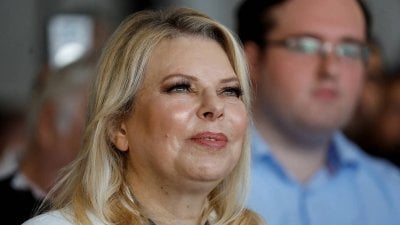 فضيحة في إسرائيل... تقرير يكشف العلاقة بين سارة نتنياهو ورئيس الشاباك السابق!