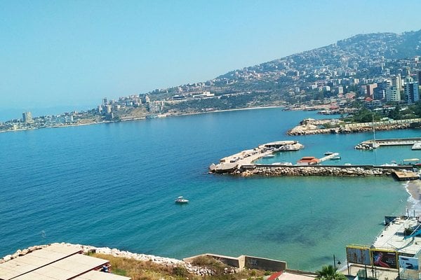 تفاصيل جديدة تكشف ما جرى داخل أحد الفنادق في جونية!