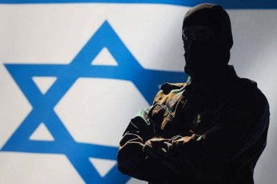 مسؤول سابق في الموساد يحذّر من 