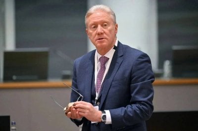 عداؤه للحزب يسقط مصداقية كلامه... رجي لا يتصرف على انه وزير خارجية لبنان!