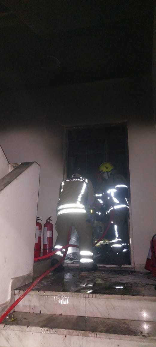 حريقٌ ليلاً داخل أحد فنادق الحمرا... وعمليات إخلاء للمقيمين (صور)