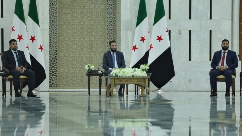 "سوريا لا تحمل أي نزعات ثأرية"... الشرع: ندخل مرحلة جديدة