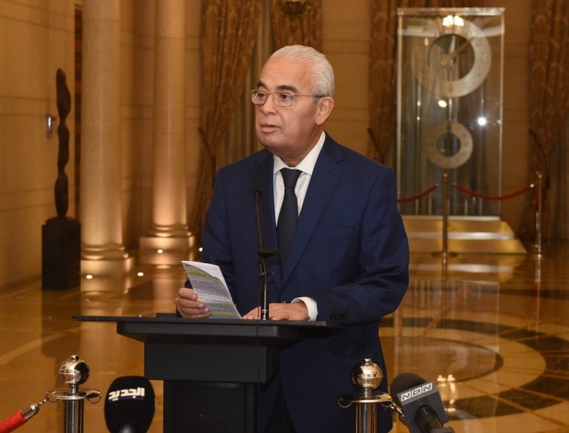 بالصورة: إليكم تفاصيل مراسم وداع النائب غسان سكاف 